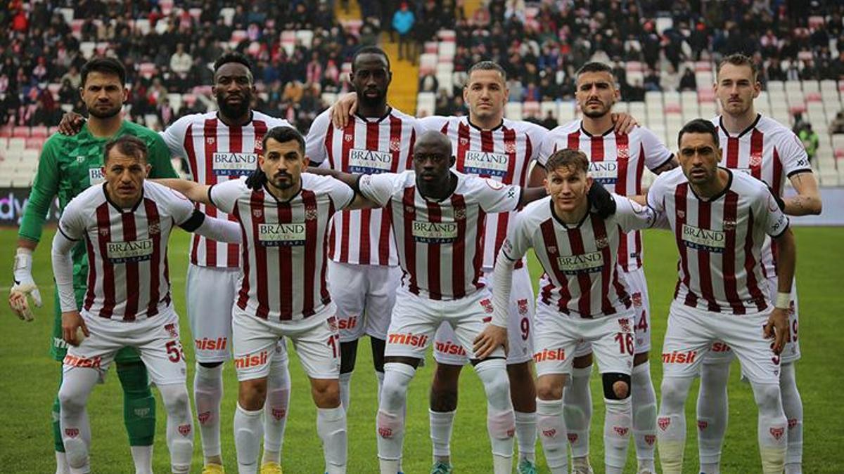 Sivasspor üç maçtır kazanamıyor