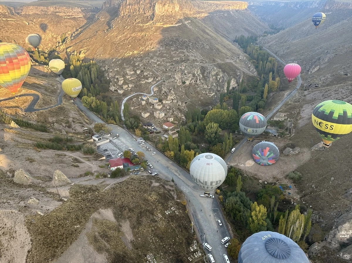 Soğanlı Vadisi'nde Sıcak Hava Balon Turları İlgi Görüyor