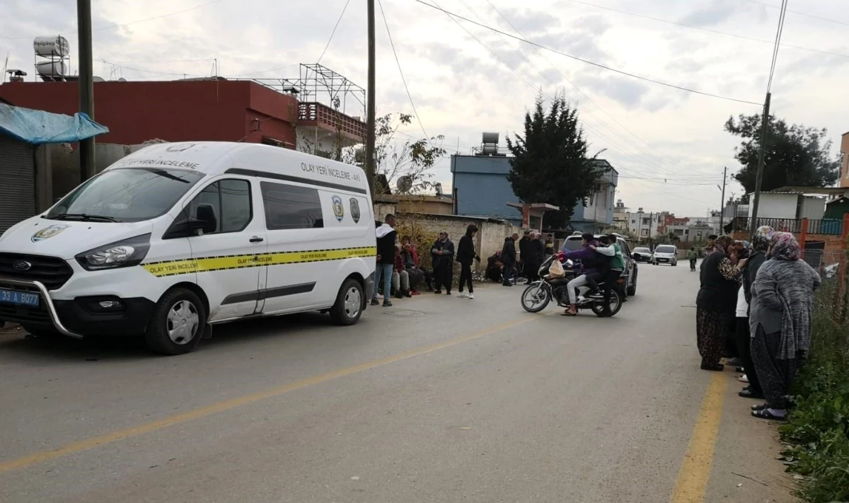 Tarsus'ta korkunç olay! 7 aylık hamile karısını satırla öldürüp torununu alıp kaçtı