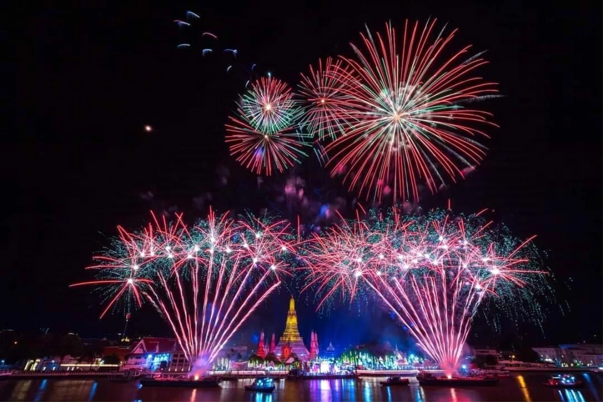 Tayland, yeni yılı görkemli şekilde kutladı