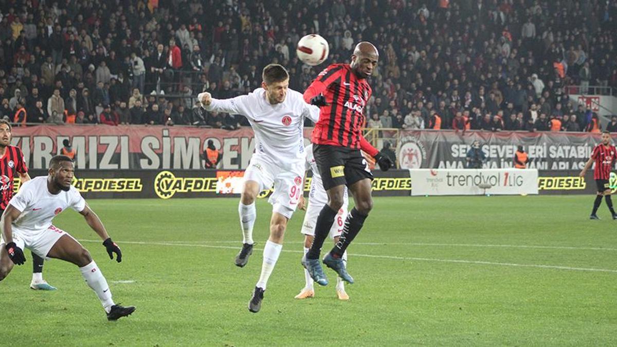 Çorum FK - Ümraniyespor maç sonucu: 0-1