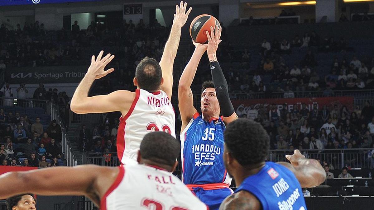 (ÖZET) Anadolu Efes - Olimpia Milano maç sonucu: 79-73 | Efes'ten geri dönüş!