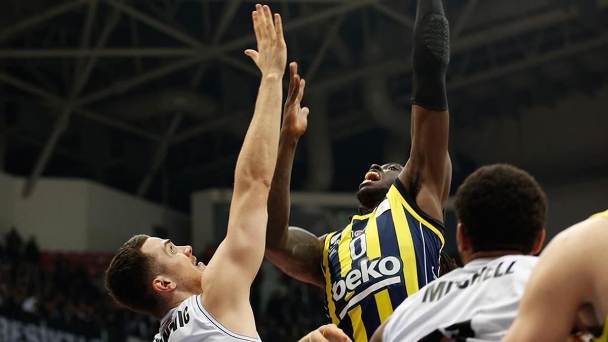 (ÖZET) Fenerbahçe Beko - Beşiktaş Emlakjet maç sonucu: 99-68 | Fenerbahçe Beko, Türkiye Kupası'nda finalde!