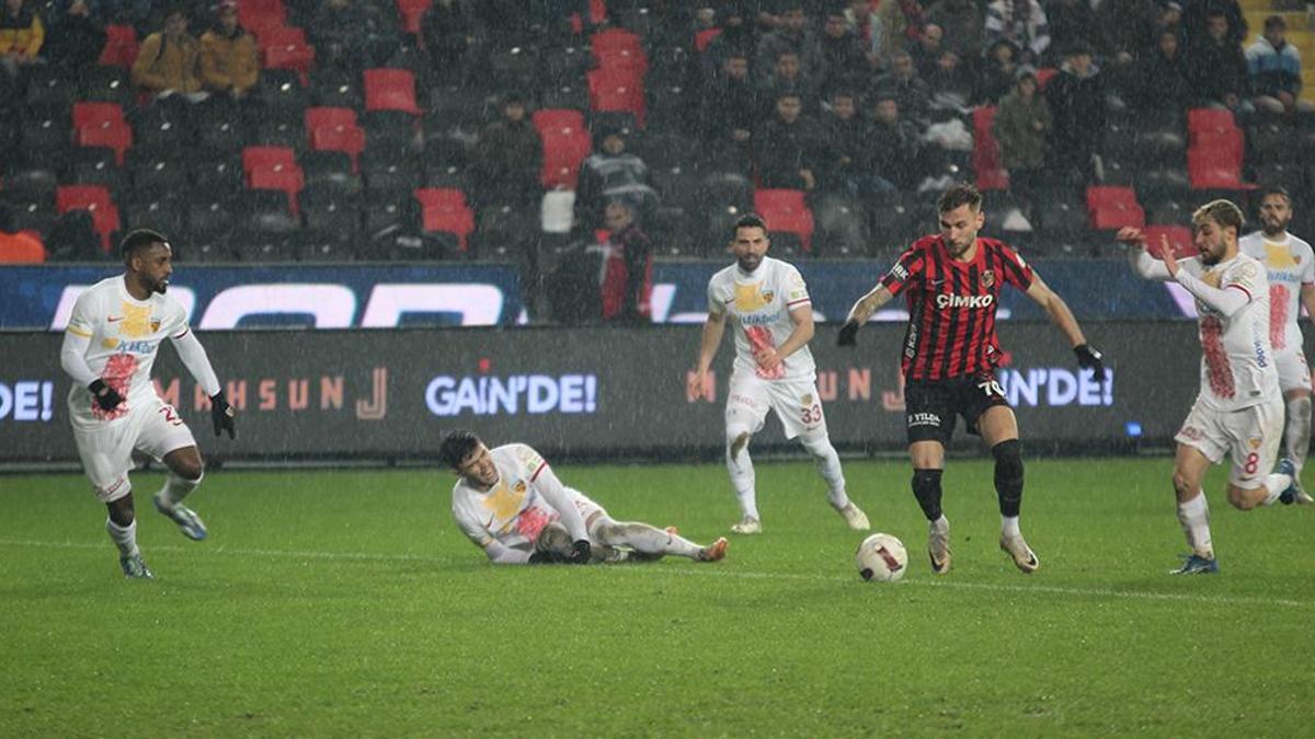 (ÖZET) Gaziantep FK - Kayserispor maç sonucu: 1-1 | Galibiyet hasretleri sürüyor