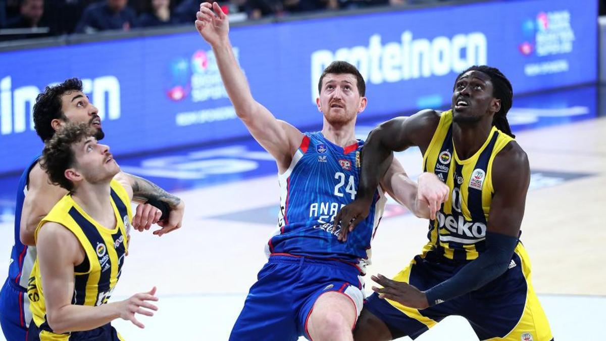 Anadolu Efes - Fenerbahçe Beko maçı ne zaman, saat kaçta, hangi kanalda?