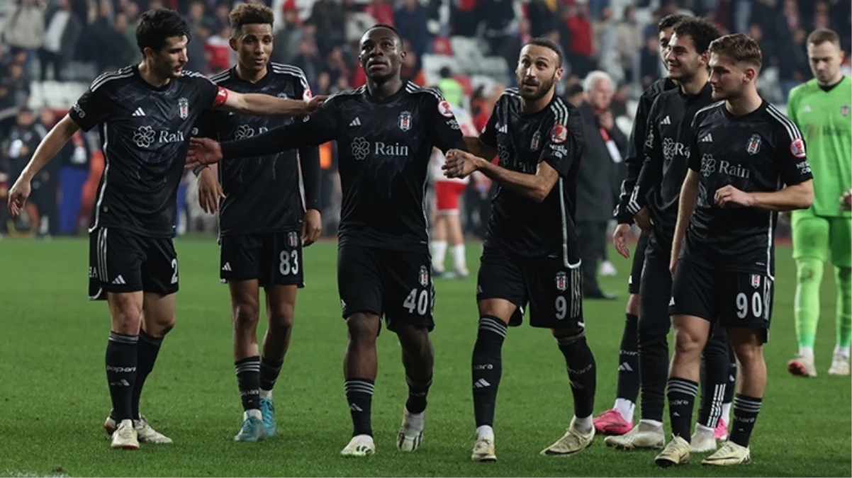 Beşiktaş, Antalyaspor'u 2-1 yenerek çeyrek finale yükseldi