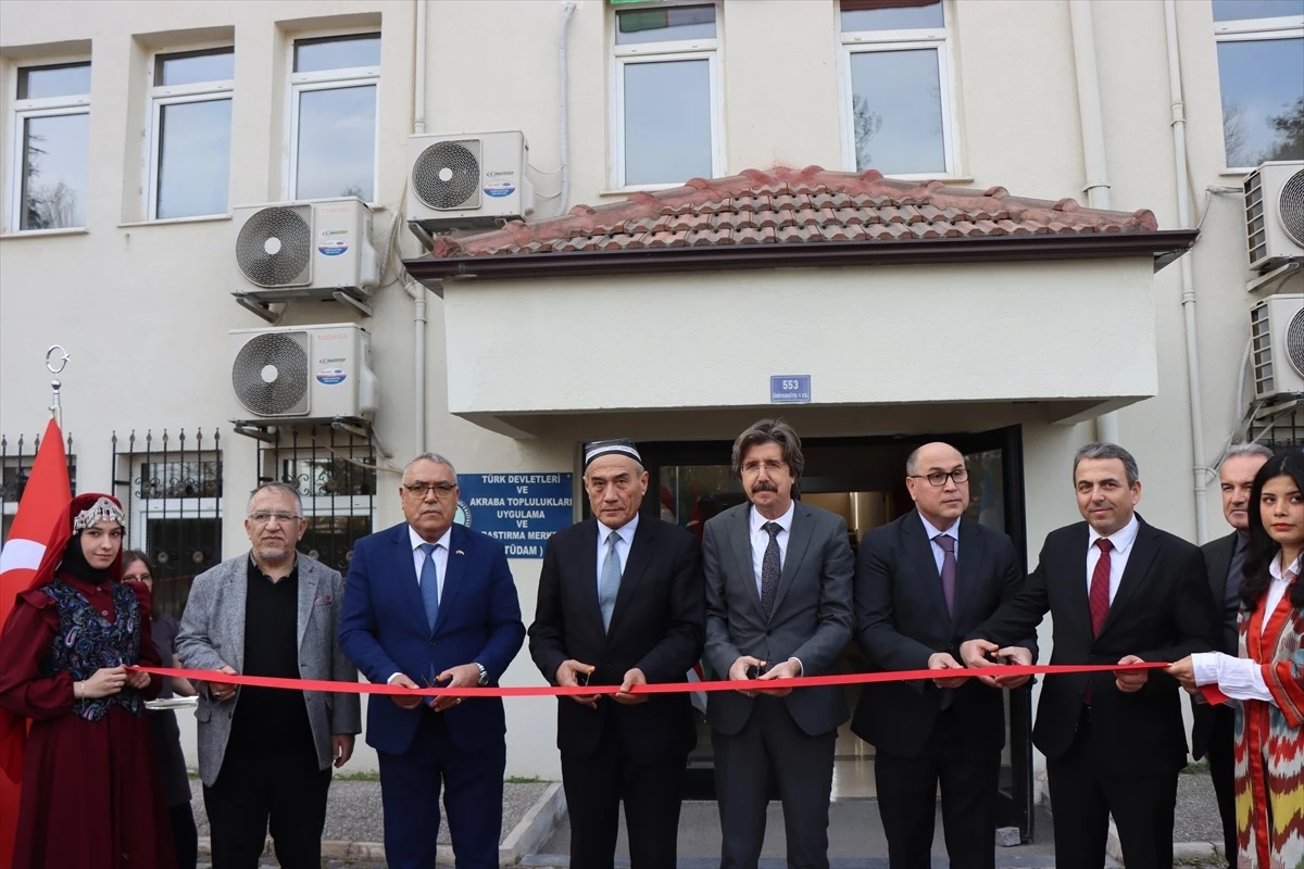 Bursa Uludağ Üniversitesinde Alişir Nevai Özbek Dil ve Kültür Merkezi Açıldı
