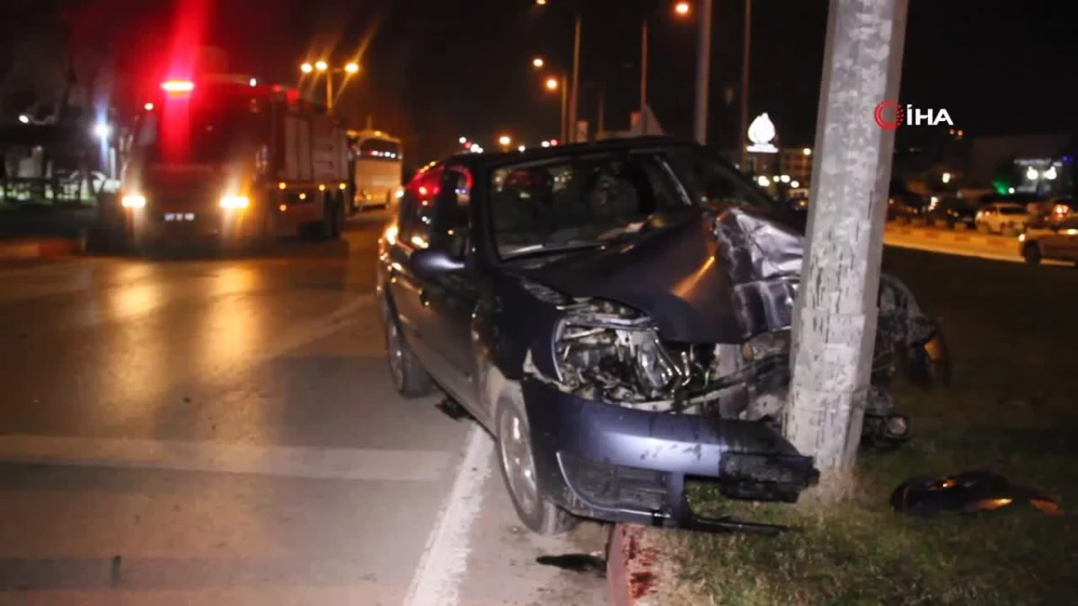 Çan'da elektrik direğine çarpan otomobil sürücüsü yaralandı