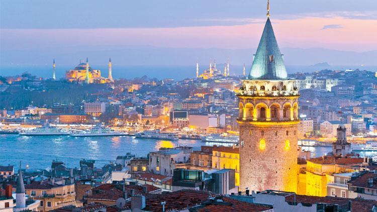 Galata Kulesi 1 ay ziyarete kapalı