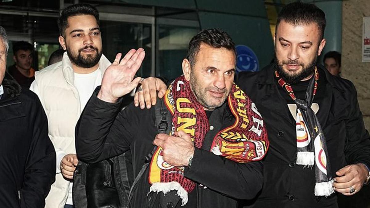 Galatasaray kafilesi, Ankara’da coşkuyla karşılandı!