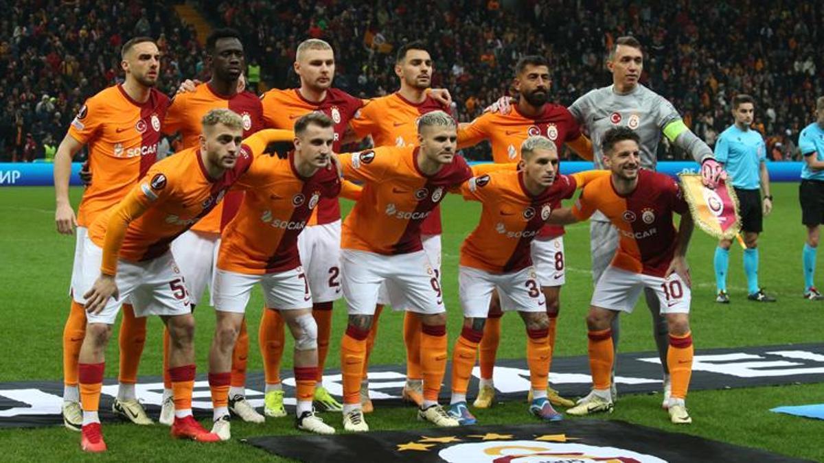 Galatasaray, Sparta Prag karşısında 10 kişi kaldı! Direkt kırmızı kart...