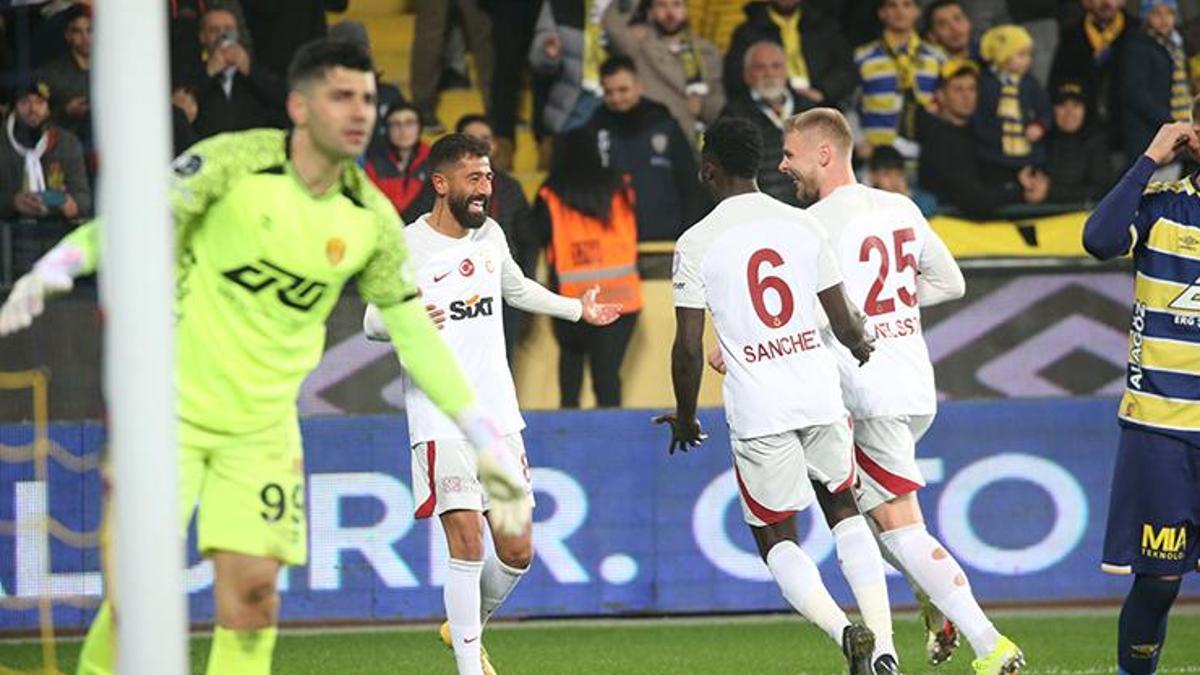 Galatasaray'da Davinson Sanchez'den şampiyonluk açıklaması!