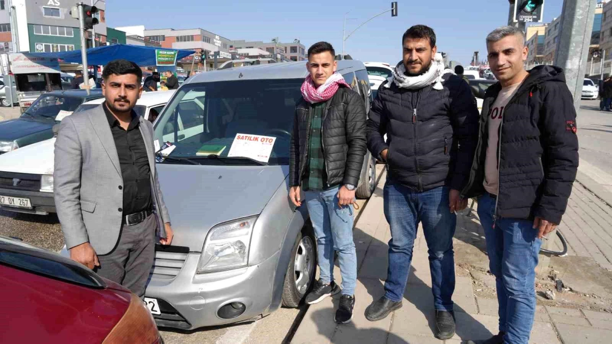 Gaziantep'te ikinci el oto pazarında yoğunluk yaşanıyor