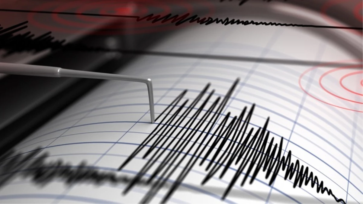 Hakkari'de deprem! Paniğe neden olan sarsıntı çevre illerden de hissedildi