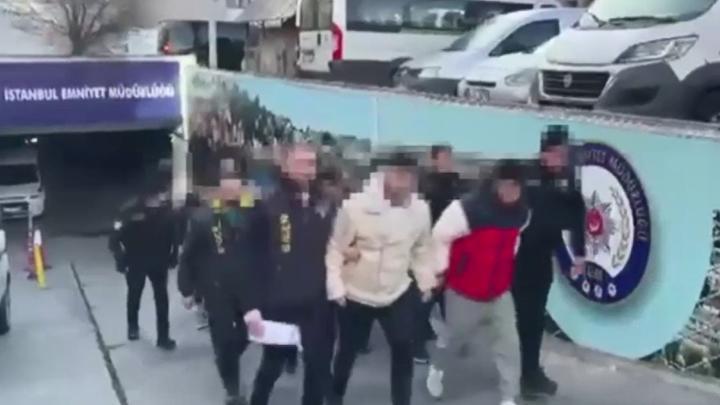 İstanbul’da jigolo olma vaadiyle 26 kişiyi dolandıran çeteye operasyon: 8 kişi tutuklandı