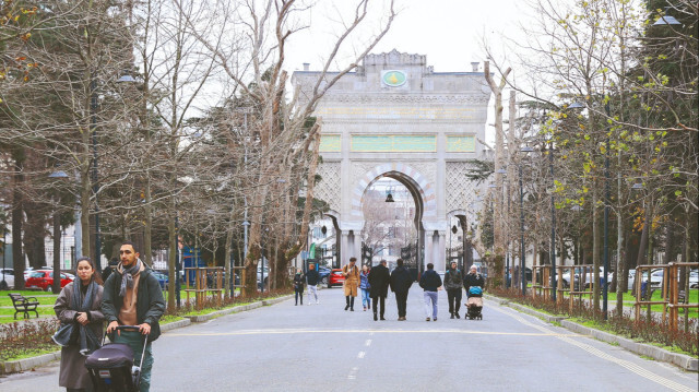 Kampüs halka açık amfiler öğrencilere özel | Yeni Şafak Pazar Eki Haberleri