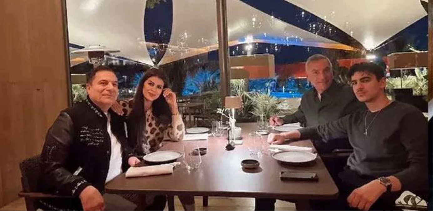 Mehmet Ali Erbil Tatilde Aşkı ve Oğluyla Poz Verdi