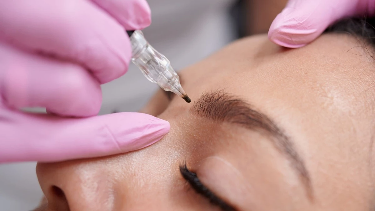 Microblading nedir, nasıl uygulanır? Microblading ne kadar sürer?