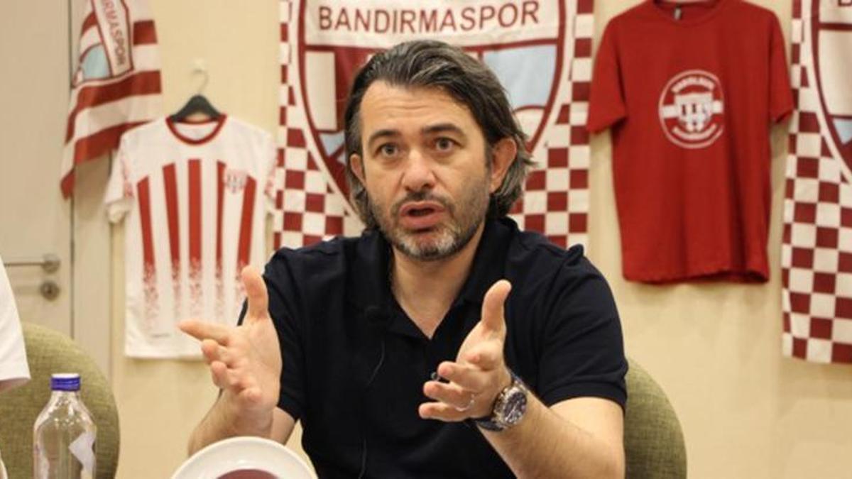 Onur Göçmez Bandırmaspor'dan istifa etti