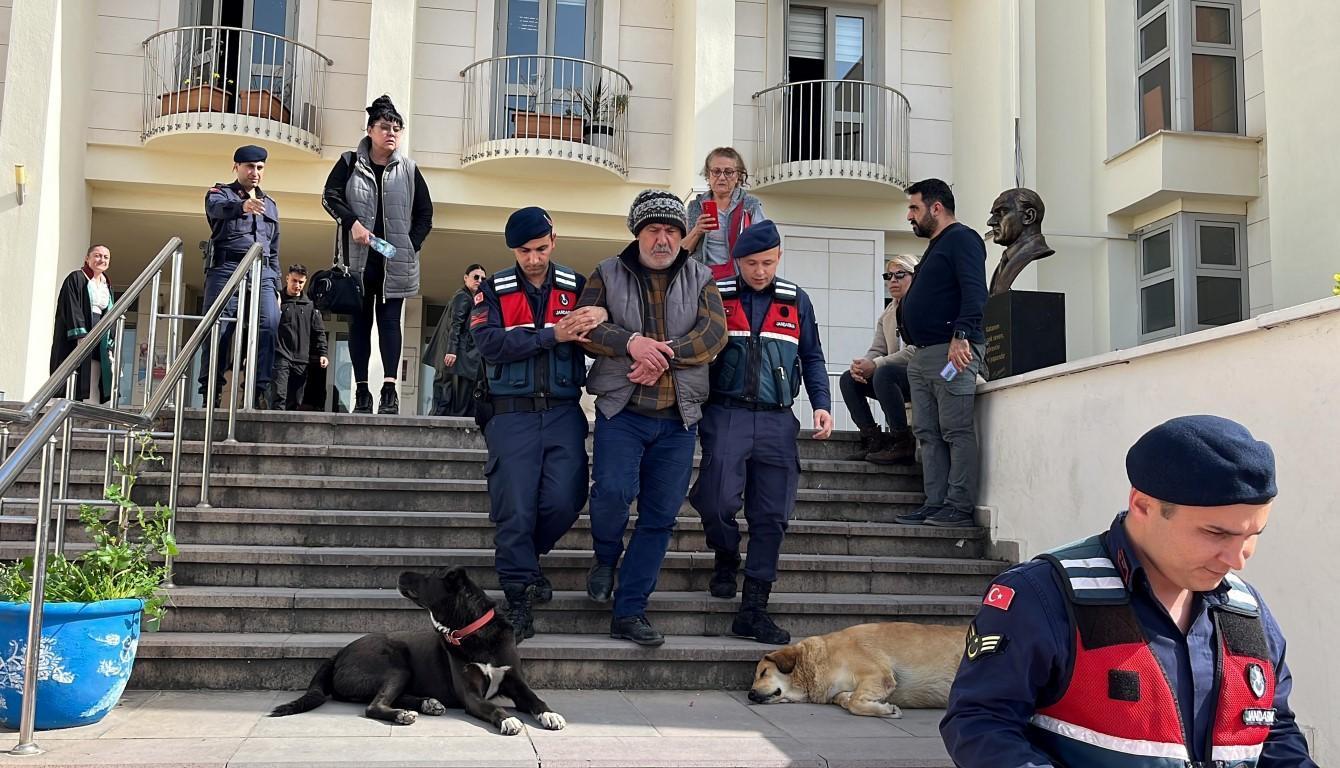 Özel ekip adım adım takip etti! Bodrum'da 4 köpek ile 3 kediyi zehirleyerek öldüren şüpheli yakalandı