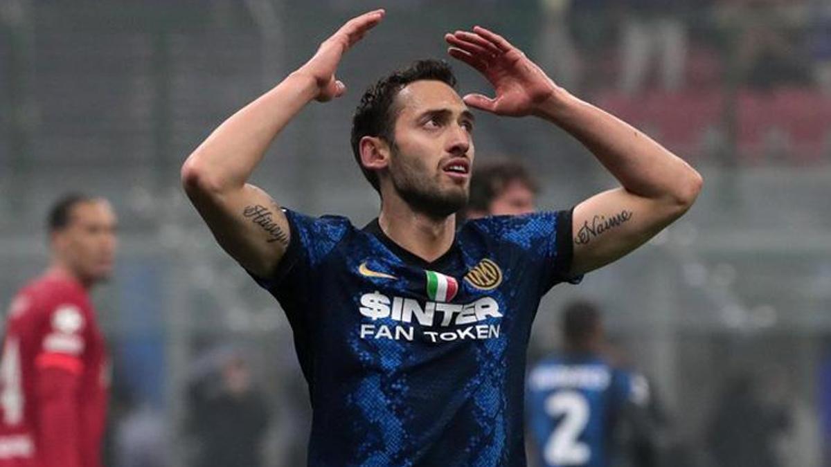 SON DAKİKA! Inter'de Hakan Çalhanoğlu şoku