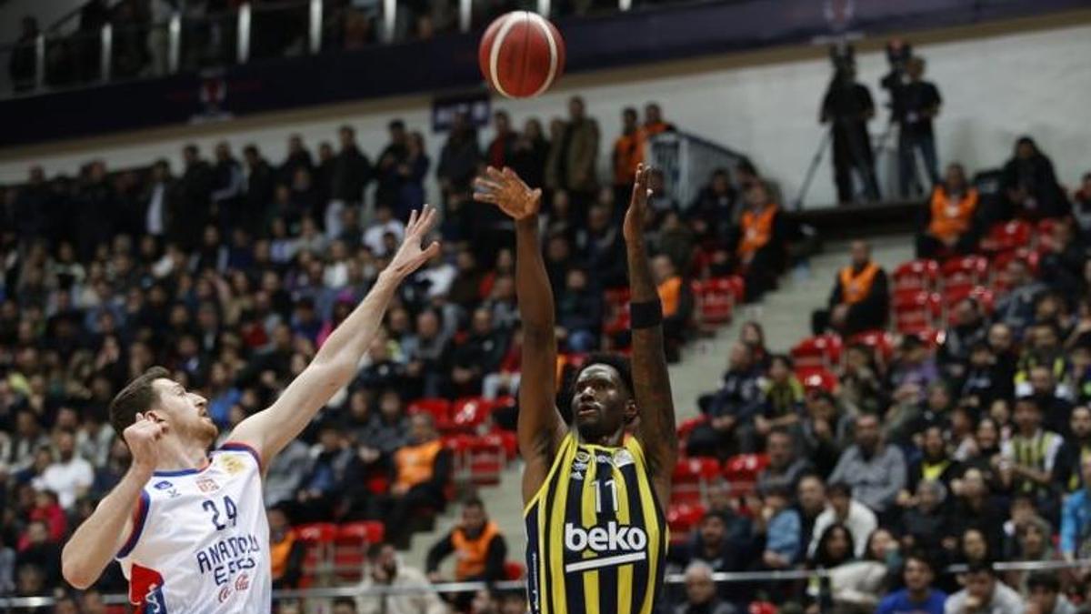 TBF Disiplin Kurulu'ndan Anadolu Efes maçı sonrası Fenerbahçe Beko'ya para cezası!