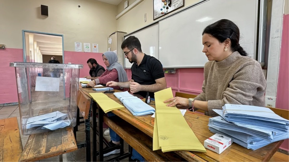 32 ilde oy verme işlemi sona erdi