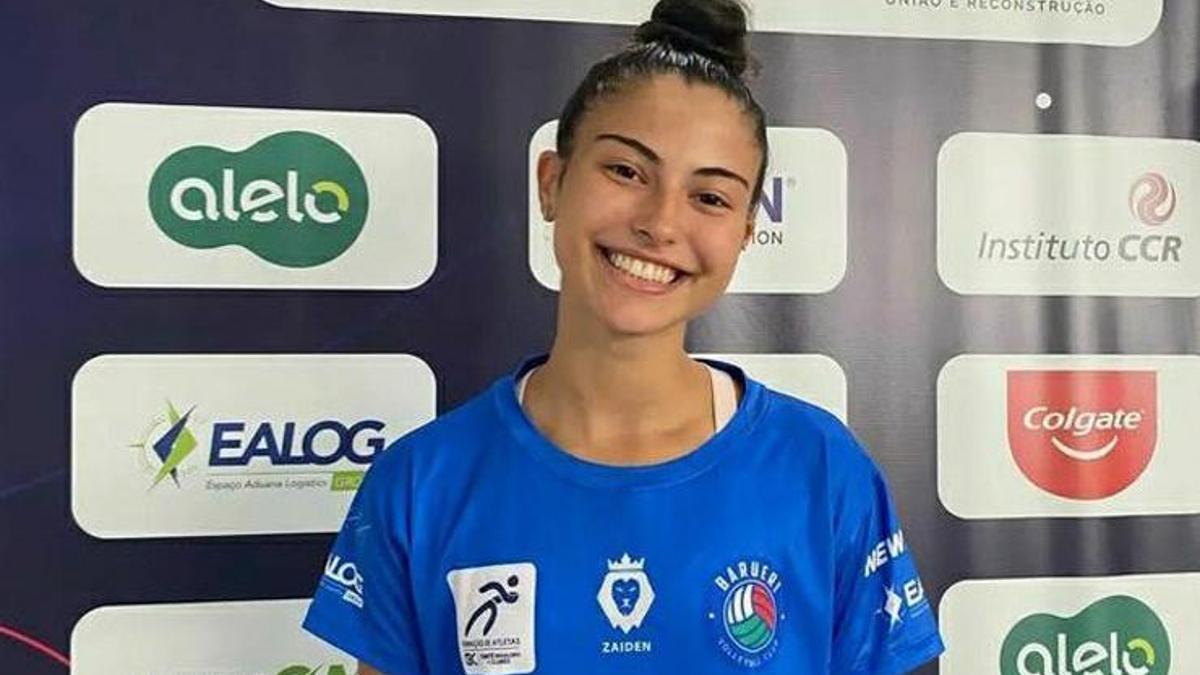 Alex de Souza'nın kızı Antonia voleybolcu oldu