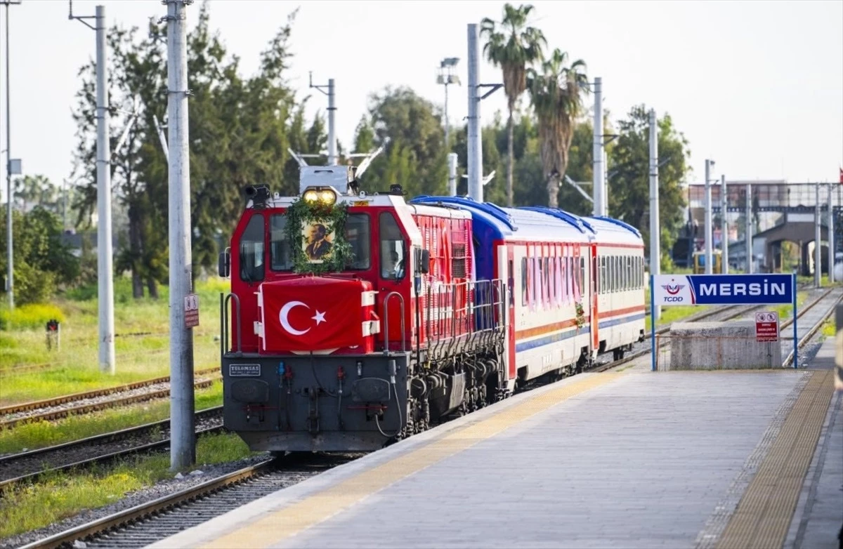 Atatürk'ün Mersin'e Gelişinin 101. Yıl Dönümü Kutlandı