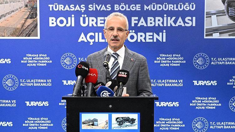 Bakan Uraloğlu'ndan İmamoğlu'na yanıt: Milletimize hizmet etmek için gerekirse işçi de oluruz taşeron da