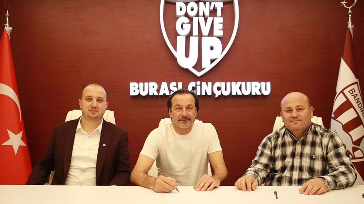 Bandırmaspor'da yeni teknik direktör Yusuf Şimşek