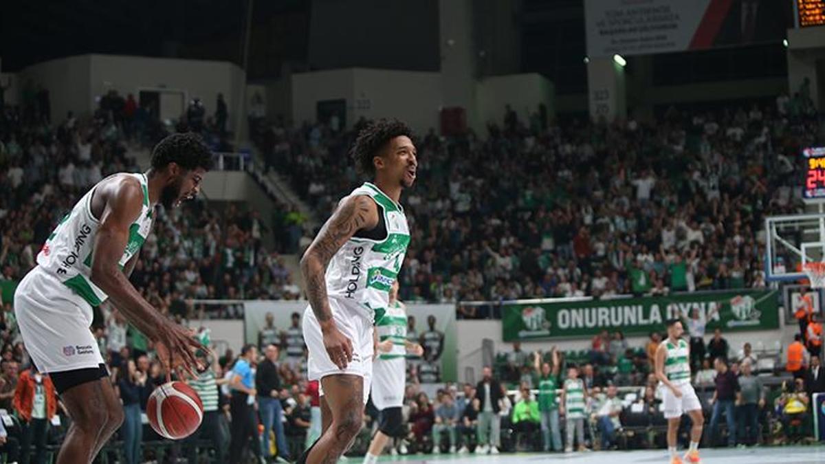 Bursaspor'da ayrılık! Jordan Floyd gönderildi