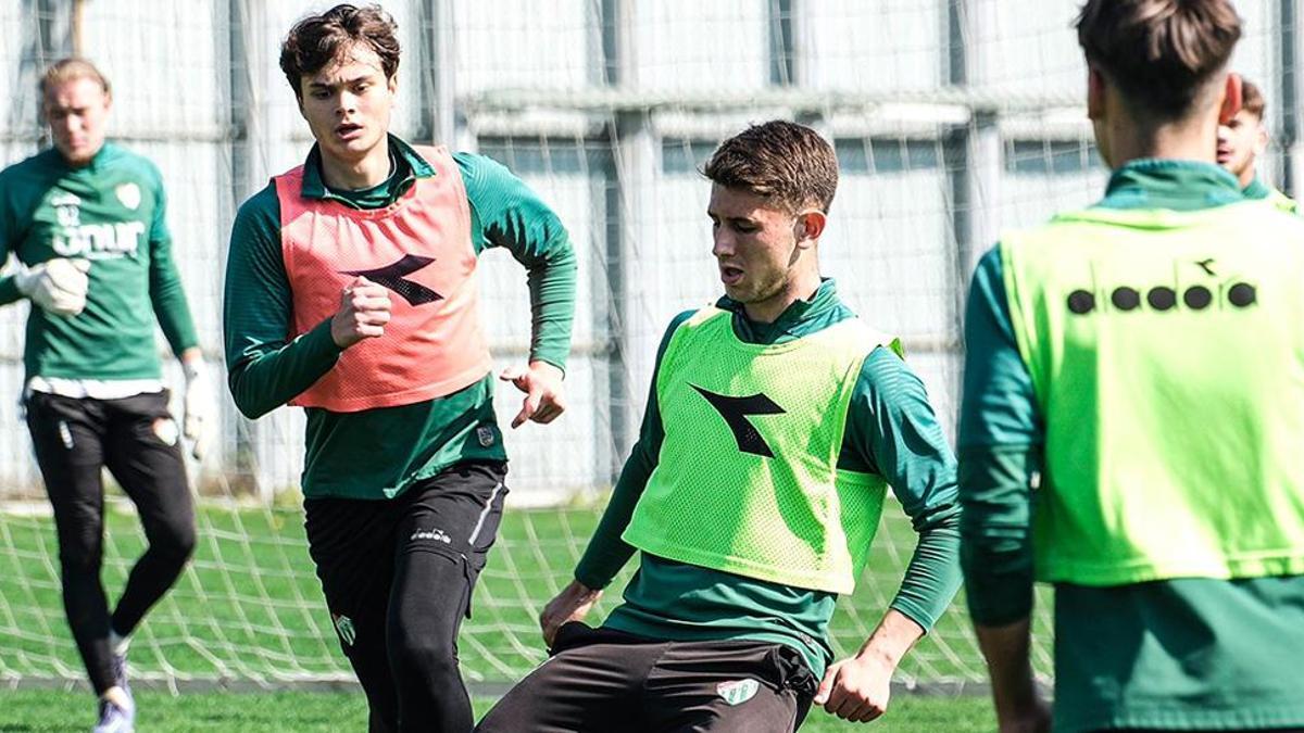 Bursaspor’da Serik Belediyespor maçı hazırlıkları başladı