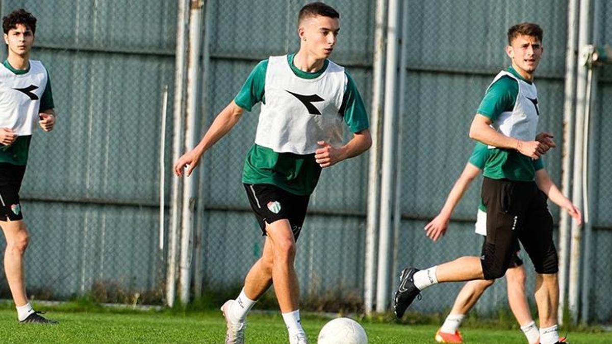 Bursaspor’da tempo arttı!