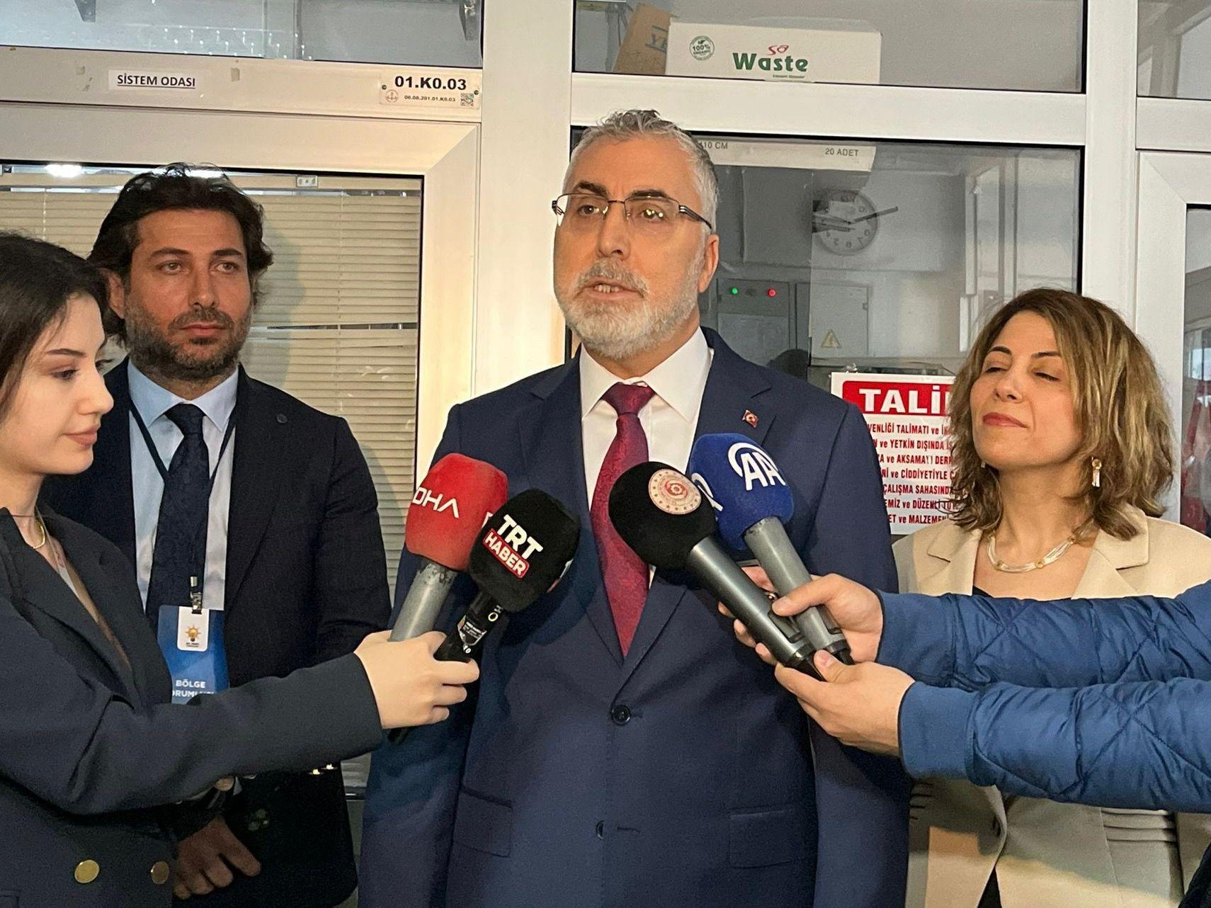 Çalışma ve Sosyal Güvenlik Bakanı Işıkhan: Yerel yöneticilerimizle birçok projeye imza atacağız