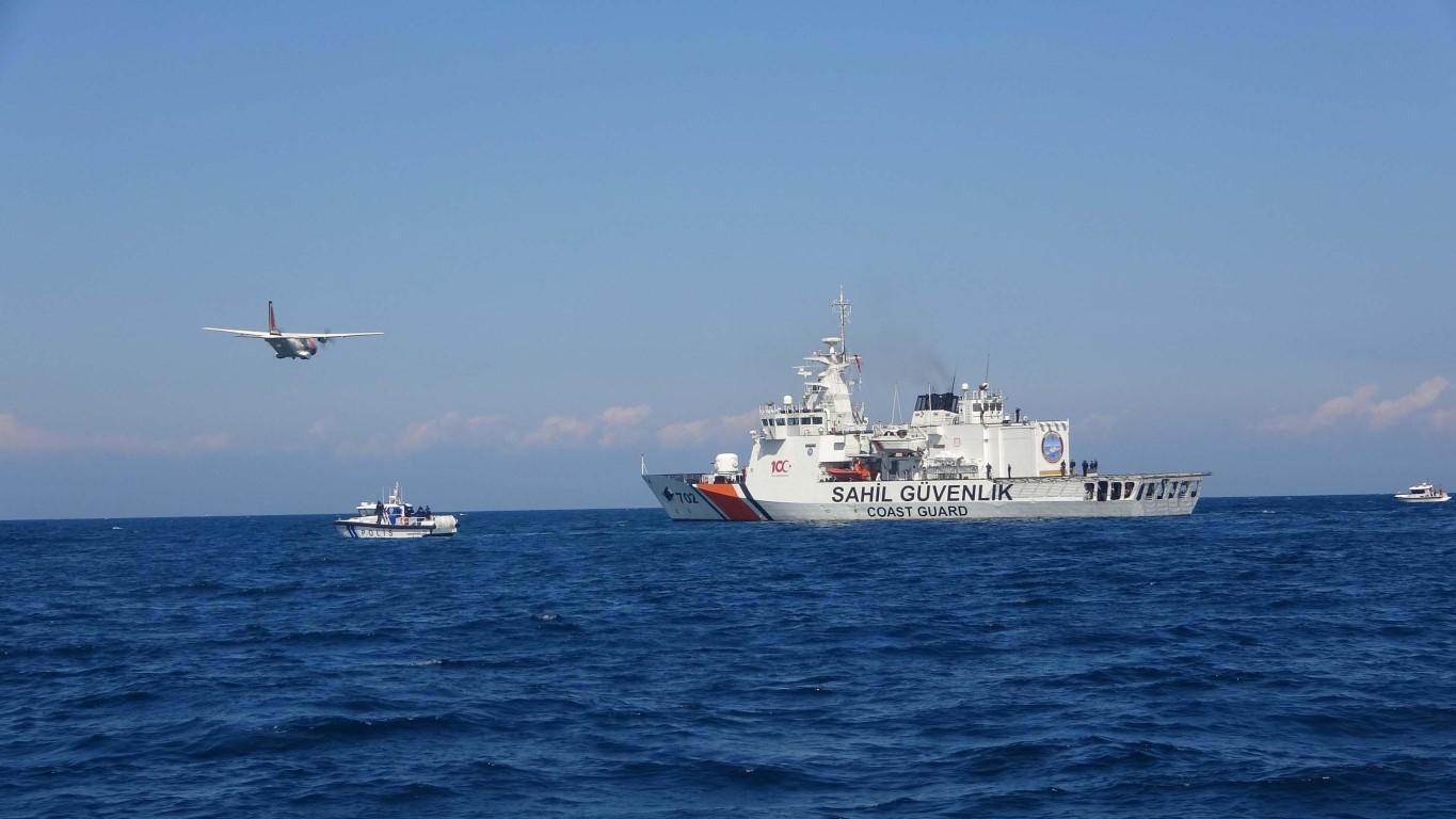 Çanakkale'de bir acı haber daha... Batan bottaki göçmenlerden 1'inin daha cansız bedenine ulaşıldı