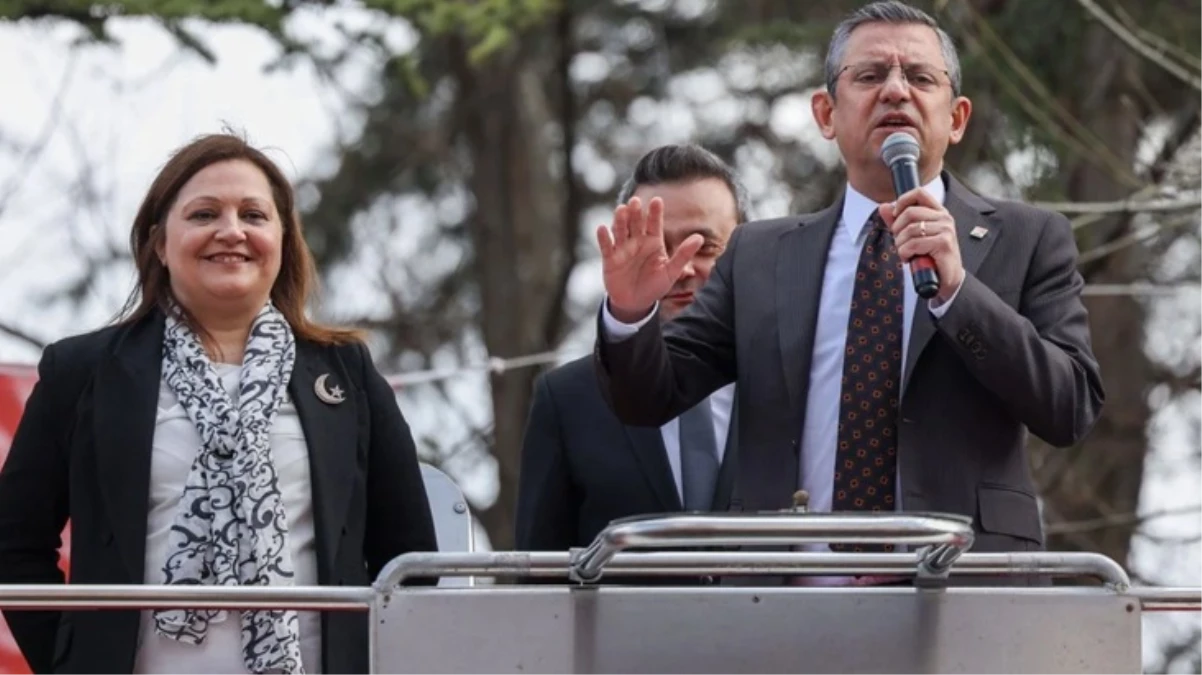 CHP lideri Özel'den DEM Parti'ye kapıları kapatan başkan adayının sözlerine düzeltme