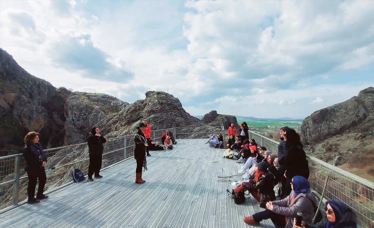 Çorum'da Dünya Kadınlar Günü etkinliği: Doğa yürüyüşü ve meditasyon