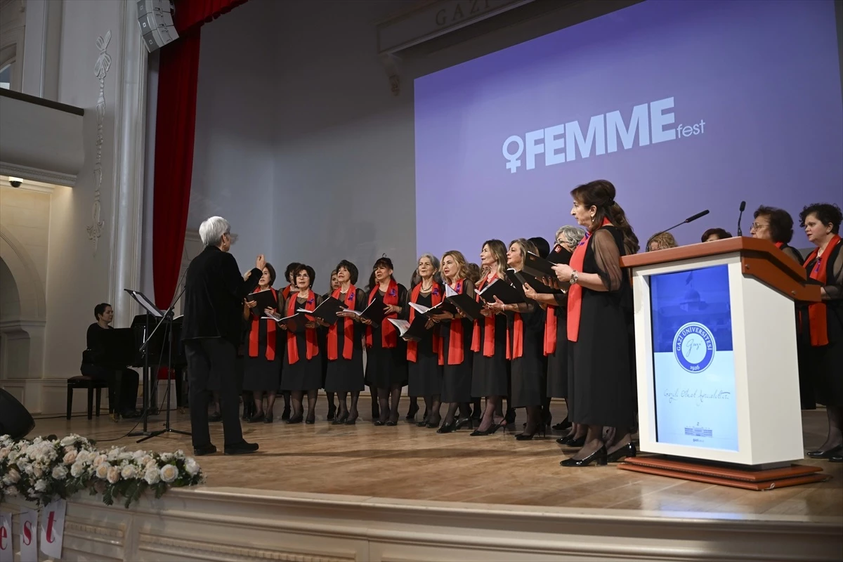 Dostluğun Sesi Korosu 8 Mart Dünya Kadınlar Günü'nde konser verdi