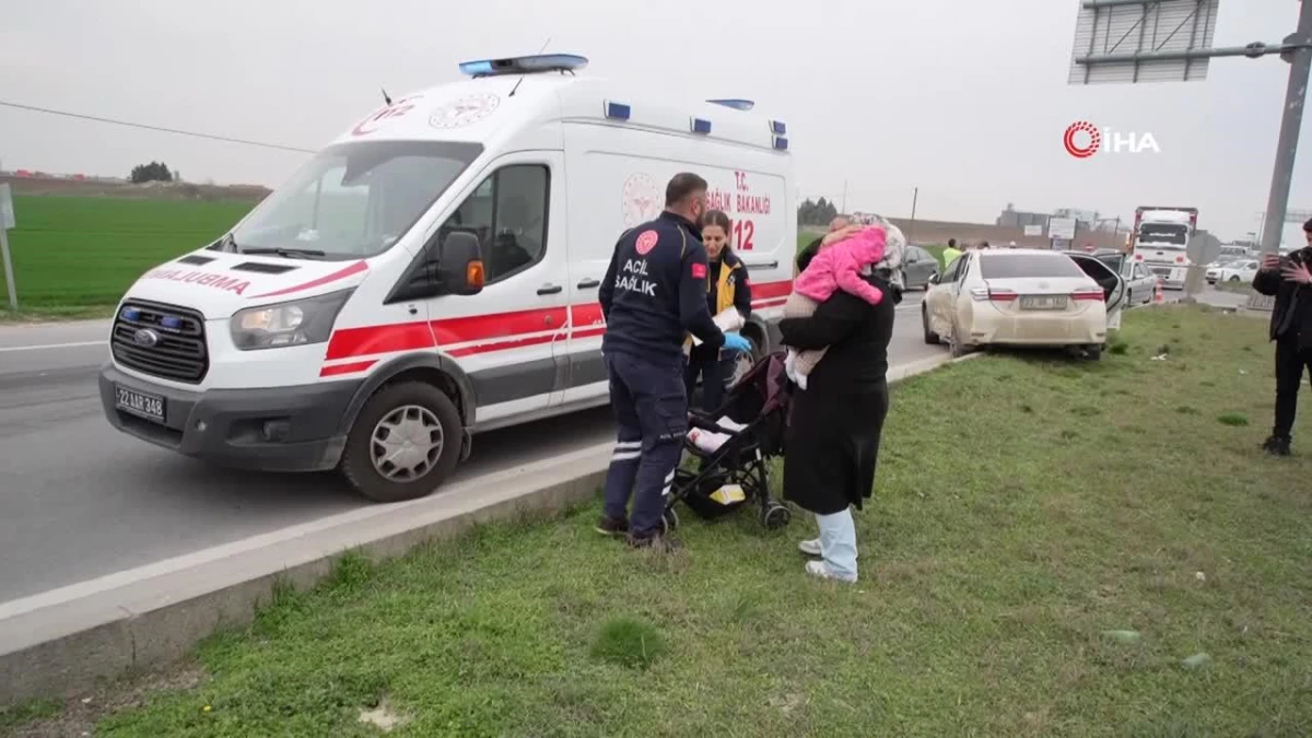 Edirne'de iki otomobil çarpıştı: 5 yaralı