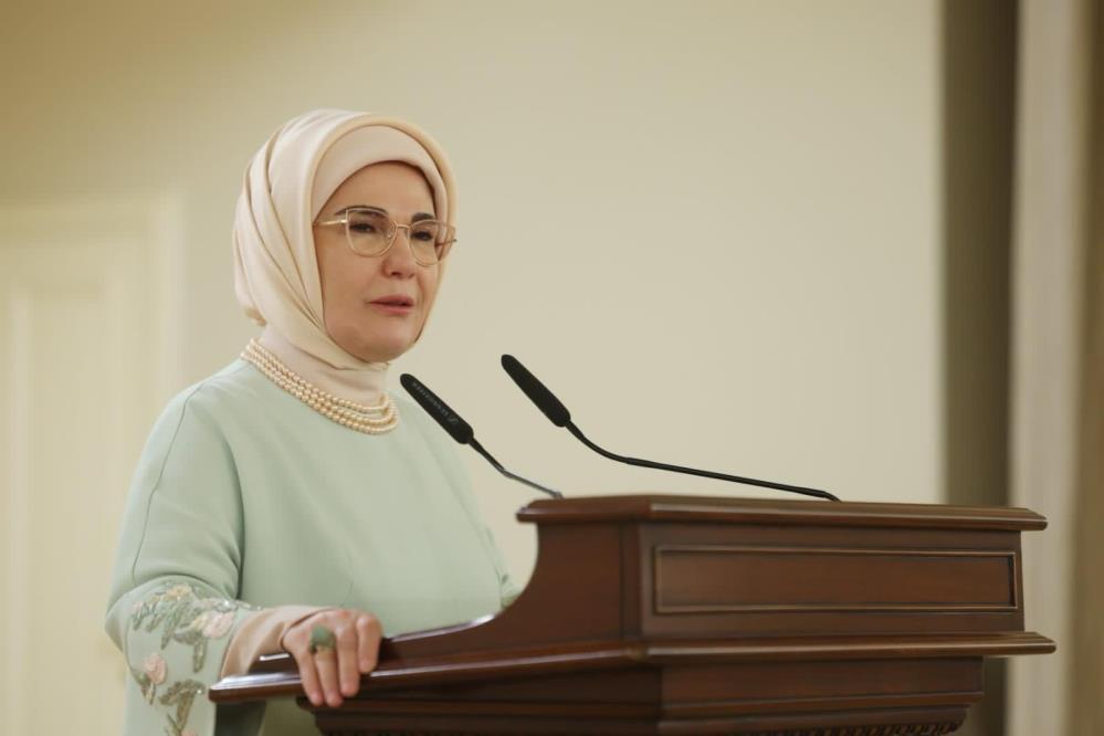 Emine Erdoğan Gazze'de barış çağrısı: Adil bir dünya diliyorum