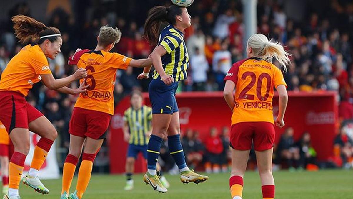 Fenerbahçe - Galatasaray kadın futbol takımı maçı hangi kanalda, saat kaçta?