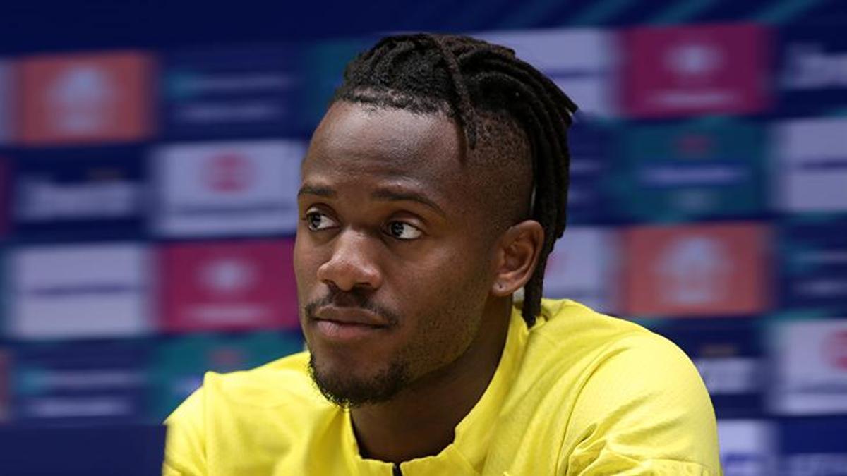 Fenerbahçe'de Michy Batshuayi'den İsmail Kartal sözleri! 'Ben de oynamak istiyorum'