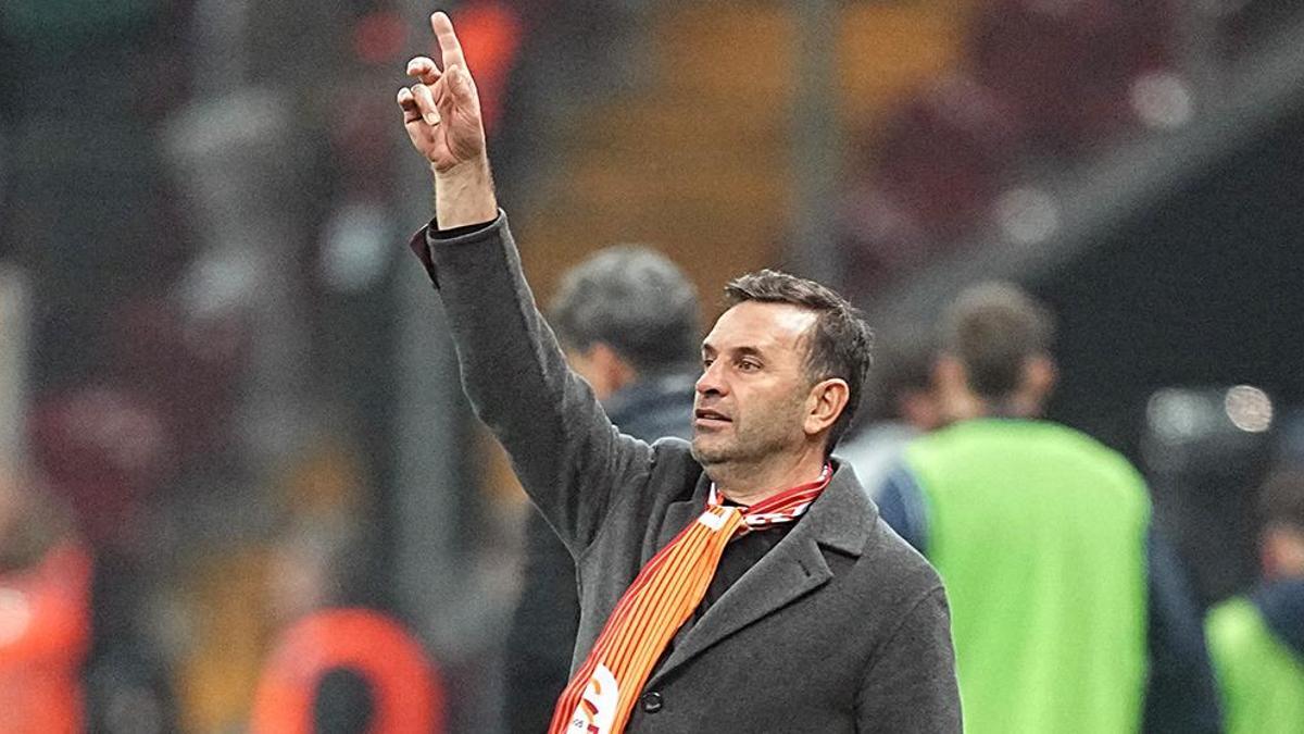 Galatasaray'da rekorların adamı Okan Buruk: Yedi farklı stoper ikilisi...