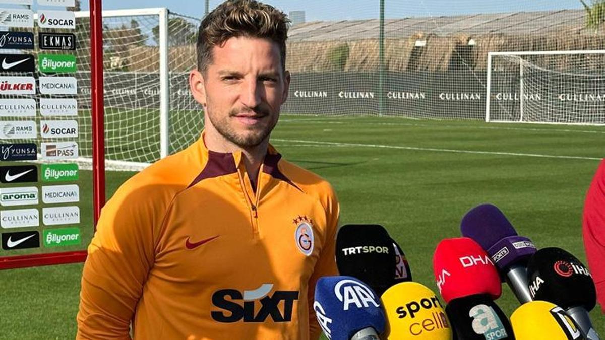 Galatasaray'ın Belçikalı yıldızı Mertens resmen açıkladı