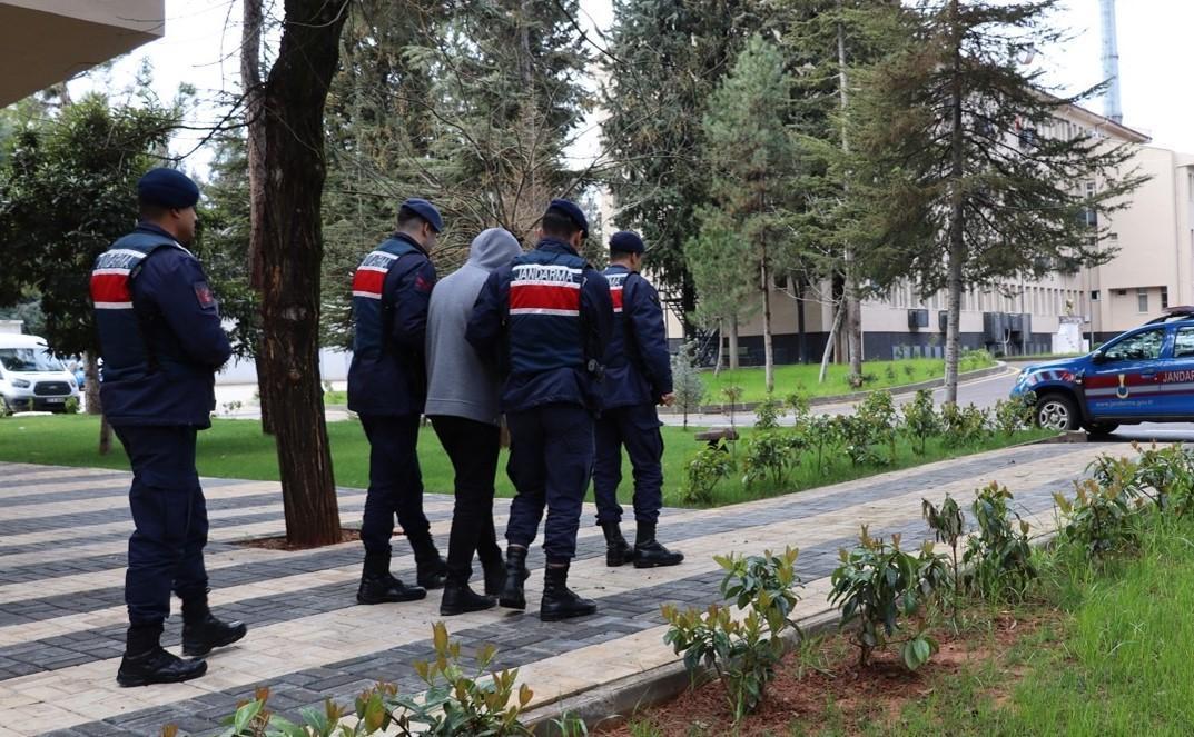 Gaziantep'te yakalanmıştı... PKK/YPG'li terörist tutuklandı