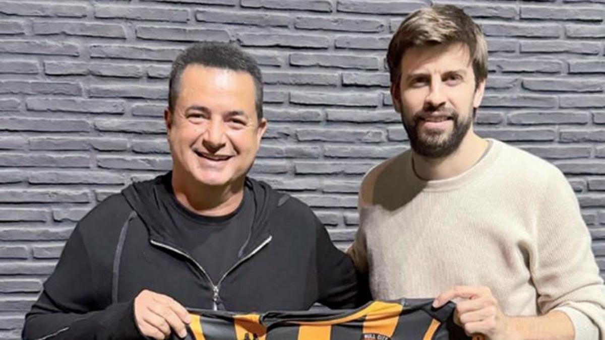 Hull City'nin yeni transferi Pique!