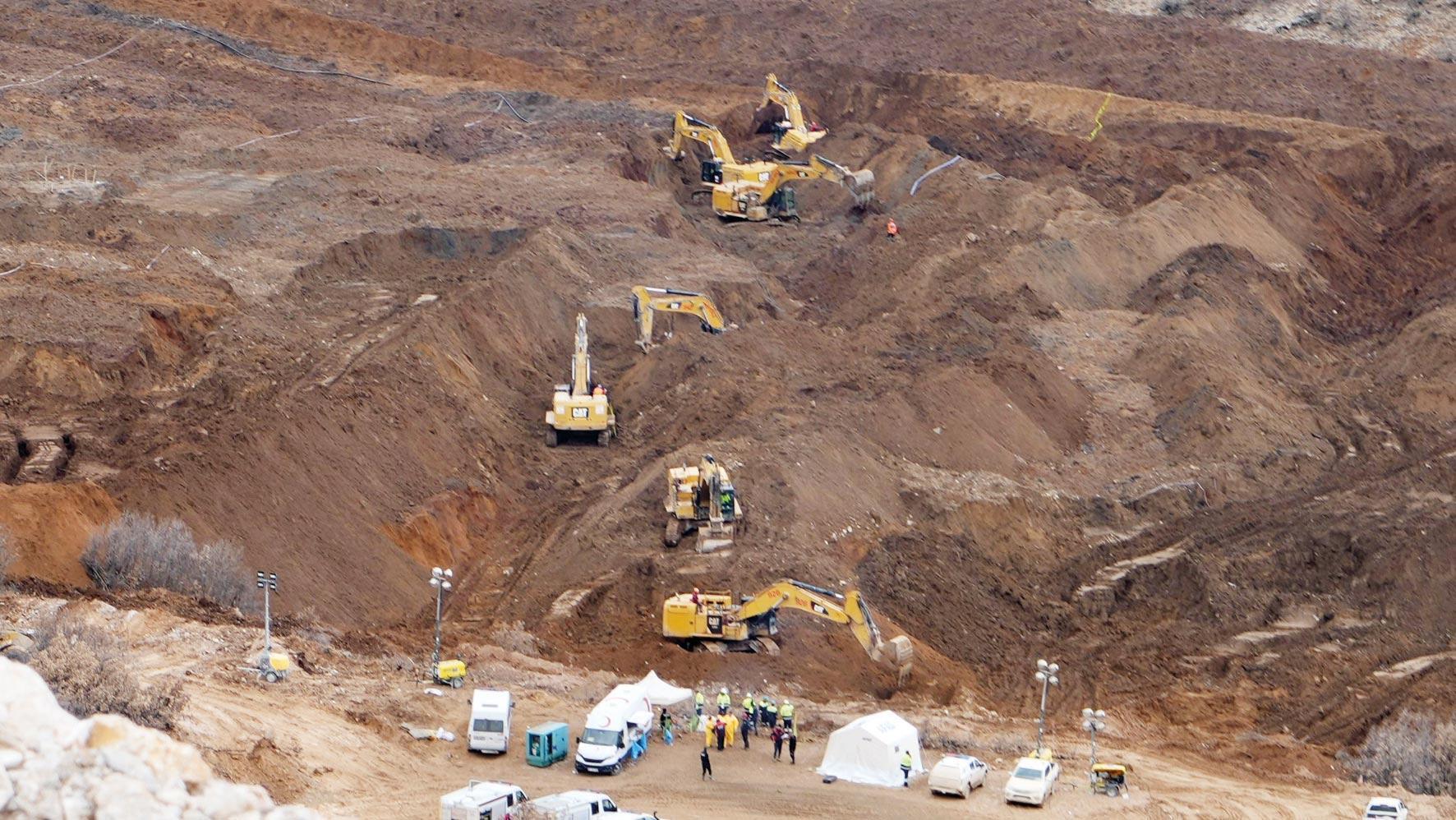 İliç maden faciasında işçilerin pikabı bulundu