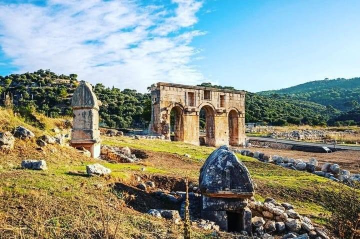 Kaş Çevre ve Kültür Derneği'nden Patara çağrısı