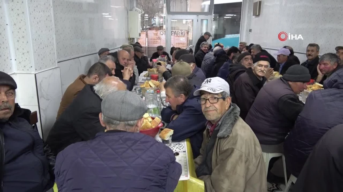 Kütahya'da yarım asırlık 'Askıda iftar' geleneği